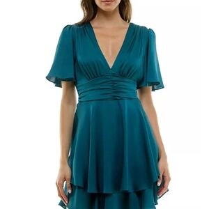 NWT B-Darlin Macy's Women's Teal Dress Size 9/10